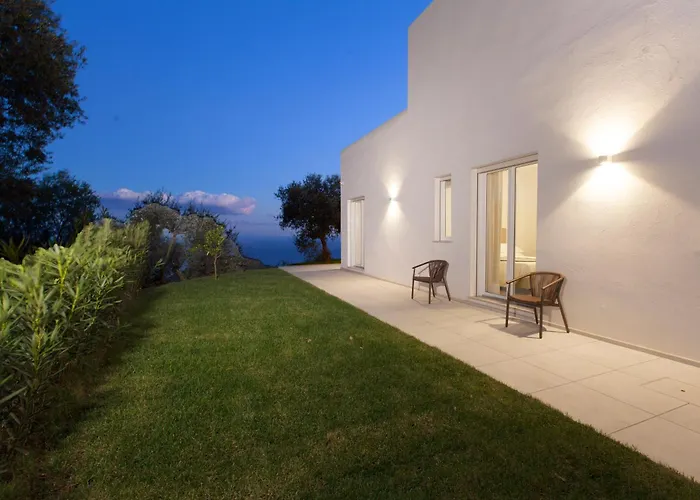 Jarito * SantʼAgata sui Due Golfi